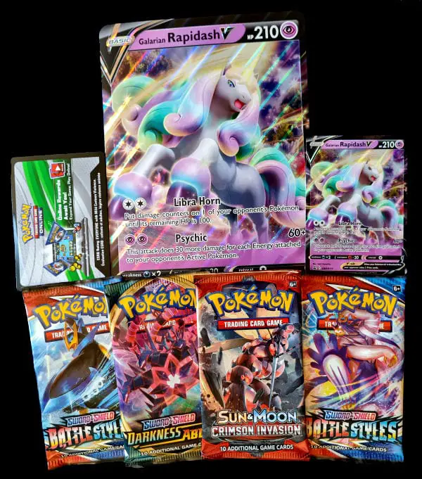 Contents of Rapidash V Collection Box